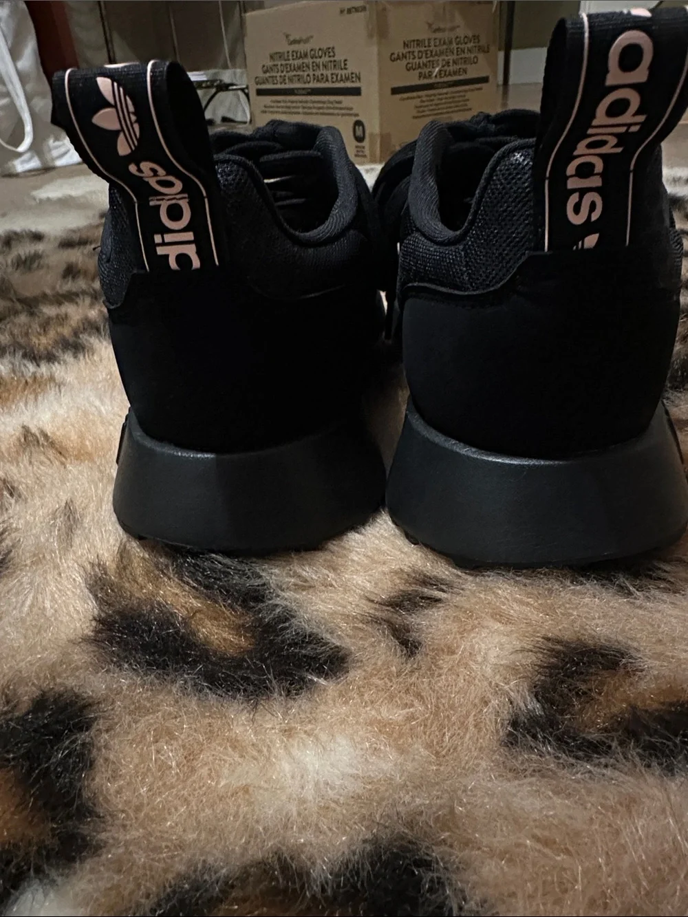 Adidas Originals Multix Triple Black Pink Women’s 9 NEW FZ3453